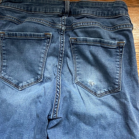 Old navy jeans - Picture 4 of 7